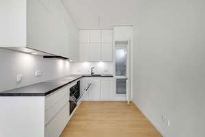 2-Zi Hochparterre-Wohnung | Süd/West Sonne | EBK | Blick zum Lauterplatz – Friedenauer Höhe 21, 12159 Friedenau, Berlin – Vorschaubild 7