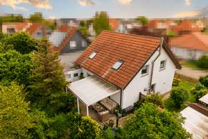 Viel Platz zum Leben: Einfamilienhaus mit 125 m² Wohnfläche, Kamin & großem Garten