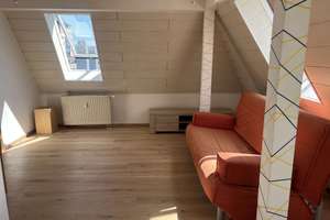 2,5-Zimmer-Dachgeschoss-Wohnung in zentraler Stadtlage in Ulm – Die vollständige Adresse der Immobilie erhältst du vom Anbieter., 89073 Mitte, Ulm – Vorschaubild 3