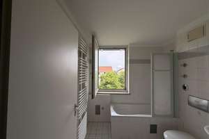 3-Raum-Wunder mit Dachterrasse, TG-Stellplatz und Außenstellplatz in Leipzig-Holzhausen – Die vollständige Adresse der Immobilie erhältst du vom Anbieter., 4288 Holzhausen, Leipzig – Vorschaubild 8