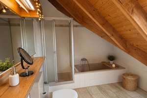 4-Zimmer-Dachgeschoss mit Süd-Terrasse & Kamin in Dienheim – bezugsfrei ab 01.08.2026 – Die vollständige Adresse der Immobilie erhältst du vom Anbieter., 55276 Dienheim – Vorschaubild 8