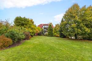 Raum für Visionen! Wohn-und Geschäftshaus mit großem Gartengrundstück – Die vollständige Adresse der Immobilie erhältst du vom Anbieter., 95158 Kirchenlamitz – Vorschaubild 4