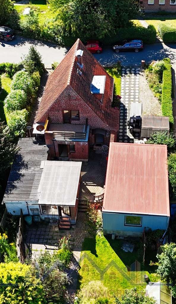 Immobilie in Kappeln - Einfamilienhaus mit Sanierungsbedarf in Kappeln-Sandbek - Bild 1