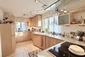 ***Ein Zuhause zum Verlieben - Hochwertige Doppelhaushälfte in München*** – Die vollständige Adresse der Immobilie erhältst du vom Anbieter., 80993 Alt-Moosach, München – Vorschaubild 3