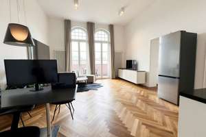 2 Zimmer | ca. 71 m² | Westbalkon | En-Suite-Bad | hochwertig möbliert | B-Charlottenburg