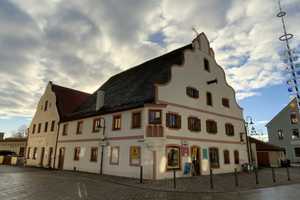 Historisches Denkmal am Marktplatz – Eichstätt (Kreis) – Vorschaubild 2