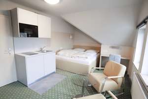 Möblierte Apartments in Wiesbaden Nordenstadt: All-Inklusive Miete in 4 Kategorien !!! – Stolberger Strasse 60, 65205 Nordenstadt, Wiesbaden – Vorschaubild 7