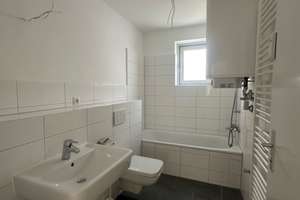 2. OG / 3 Zimmer mit Balkon (frisch saniert) – Am Flugfeld 99, 87600 Oberbeuren, Kaufbeuren – Vorschaubild 5