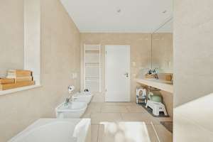 Exklusive barrierefreie 3-Zimmer-Gartenwohnung, 2 Terrassen, 2 TG-Stellplätze am Stadtwald – 50933 Braunsfeld, Köln – Vorschaubild 18