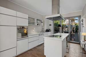 Zuhause mitten in Blankenese – Die vollständige Adresse der Immobilie erhältst du vom Anbieter., 22587 Blankenese, Hamburg – Vorschaubild 3