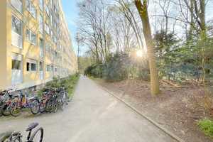Erstbezug nach Sanierung: Helle 1-Zimmer-Wohnung in Forstenried – Forstenrieder Allee 4a, 81476 München – Vorschaubild 2