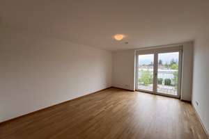 Sonniges 3-Zimmer-Penthouse mit Balkon – Die vollständige Adresse der Immobilie erhältst du vom Anbieter., 80935 Lerchenau-Ost, München – Vorschaubild 5