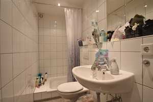 D-OBK! Ideal geschnittenes Apartment mit EBK & Balkon – Kyffhäuserstr. 17, 40549 Düsseldorf – Vorschaubild 3