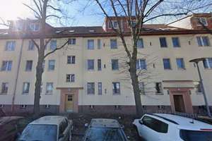 Gepflegte 2-Raum-Dachgeschosswohnung mit Balkon in absoluter Toplage!!! 