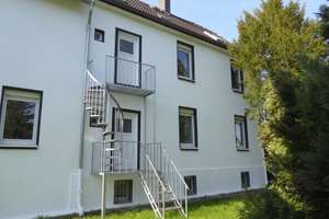 Zwei Generationen - ein Zuhause! Zwei Wohnungen, zwei Garagen, schöner teilbarer Garten – Am Schützenplatz 1, 30926 Seelze – Vorschaubild 4