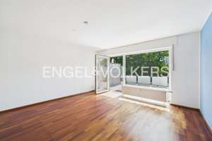 Provisionsfrei! Junges Wohnen mit 3 Zimmern, Sonnen-Terrasse, Garage.