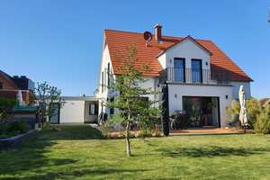 Energieeffizientes Einfamilienhaus mit Garage und tollem Grundstück in bester Lage. – Von-Roden-Weg 3, 30989 Hannover (Kreis) – Vorschaubild 1