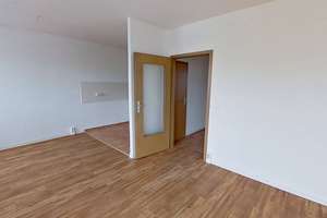 Schöne 3-Zimmer-Wohnung mit EBK, BALKON und Wannenbad – Bernhard-Kellermann-Str. 15, 39120 Leipziger Straße, Magdeburg – Vorschaubild 7