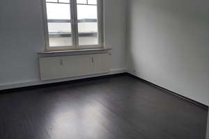 Geräumige 4-Zimmer-Wohnung mit großem Balkon am Sonnenhügel – Bramscher Straße 150, 49088 Sonnenhügel, Osnabrück – Vorschaubild 7
