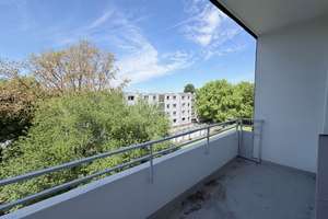 „Elegantes Wohnen mit Weitblick – 3-Zimmerwohnung mit Balkon“ – Wiesbadener Str. 32, 47138 Obermeiderich, Duisburg – Vorschaubild 8