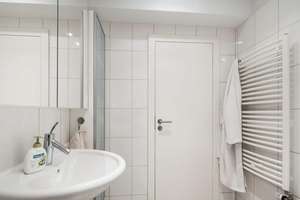 Voll möblierte moderne 2‑Zimmer Wohnung - all inclusive - mit Balkon in Düsselorf-Unterbilk  – Kronprinzenstrasse 19, 40217 Unterbilk, Düsseldorf – Vorschaubild 18
