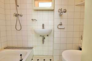 GROSSER BALKON MIT BLICK INS GRÜNE - ZUM SELBSTGESTALTEN - NÄHE PARK AM TELTOWKANAL – 12207 Lichterfelde, Berlin – Vorschaubild 6