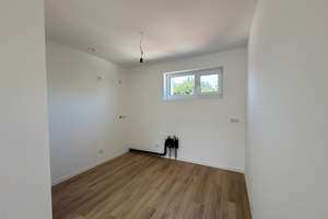 WG geeignet: moderne Wohnung mit zwei Bädern – 85551 Kirchheim bei München – Vorschaubild 4