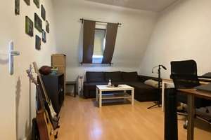 Südstadt Hannover: Gepflegte 2-Zimmer-Dachgeschosswohnung mit Charme – Heinrich-Heine-Straße 8, 30173 Südstadt, Hannover – Vorschaubild 1