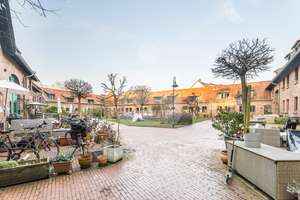 Charmante Maisonette-Wohnung mit Terrasse im denkmalgeschützten Vierkanthof in Köln-Longerich! – Die vollständige Adresse der Immobilie erhältst du vom Anbieter., 50739 Longerich, Köln – Vorschaubild 4