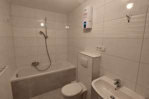 Wohnen mit Charakter: Modernisierte (Anfang 2024) Maisonette Wohnung in Köln Rath-heumAr – Rather Mauspfad 51, 51107 Rath/Heumar, Köln – Vorschaubild 12