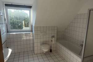 Viel Platz für den Alltag in dieser 2,5 Zimmer-Wohnung in Essen – Bismarckstraße 21, 45128 Südviertel, Essen – Vorschaubild 4