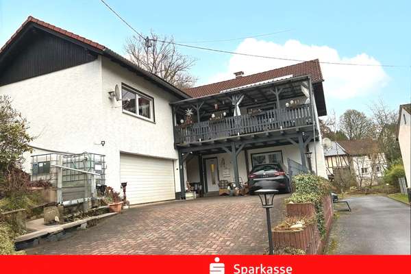 Pflegeleichtes Grundstück und viel Platz im Eigenheim 