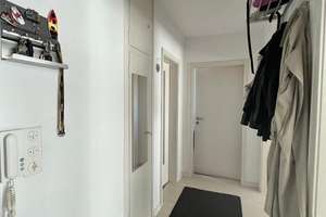 ** Gemütliche 3 ZIMMER WOHNUNG MIT 2 BALKONEN UND EBK ** – Grüntenstr. 47, 86163 Hochzoll-Nord, Augsburg – Vorschaubild 6