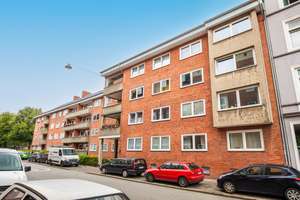 Solide vermietete 2-Zimmer-Wohnung in Top-Lage – Sichere Investition mit Zukunft! – Die vollständige Adresse der Immobilie erhältst du vom Anbieter., 24105 Blücherplatz, Kiel – Vorschaubild 3