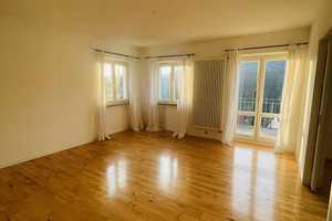 Sonnige, moderne 3Zi Stadtwhg. mit Balkon sucht Einzelmieter,  teilmöbliert möglich – Stuttgart – Vorschaubild 3