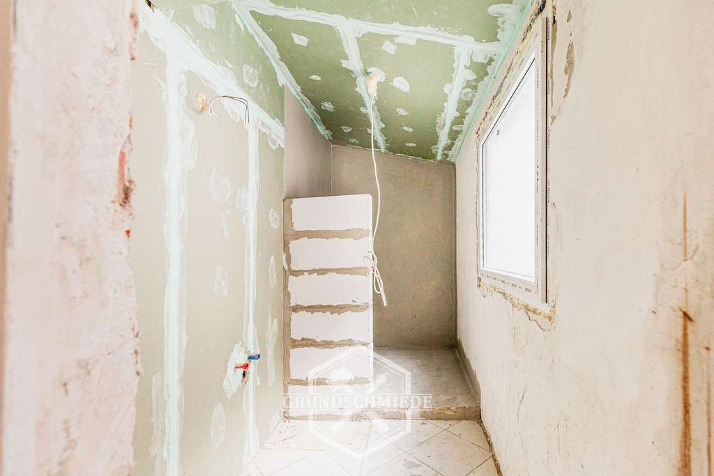 Immobilie in Köngen - Bereit für den letzten Schliff – Ihr Traumhaus in den Startlöchern - Bild 1