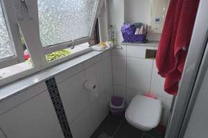 Ihr neues Zuhause in Buchholz: Charmante Doppelhaushälfte mit Wintergarten und Garten – Die vollständige Adresse der Immobilie erhältst du vom Anbieter., 47249 Buchholz, Duisburg – Vorschaubild 16