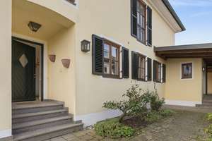 Großzügiges Einfamilienhaus mit Poolhaus, Einliegerwohnung und Garten in 1A Lage – Die vollständige Adresse der Immobilie erhältst du vom Anbieter., 86633 Neuburg an der Donau – Vorschaubild 7