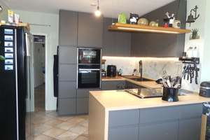 Wittenau! 2 + 2 halbe Zimmer DG-Eigentumswohnung mit schöner Loggia in der 3.OG mit Grünblick – Die vollständige Adresse der Immobilie erhältst du vom Anbieter., 13439 Märkisches Viertel, Berlin – Vorschaubild 3