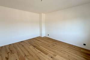 Erstbezug nach hochwertiger Sanierung - Moderne 3-Zimmer-Wohnung mit Balkon & Aufzug – Rendsburger Landstraße 97/99, 24113 Hassee, Kiel – Vorschaubild 13