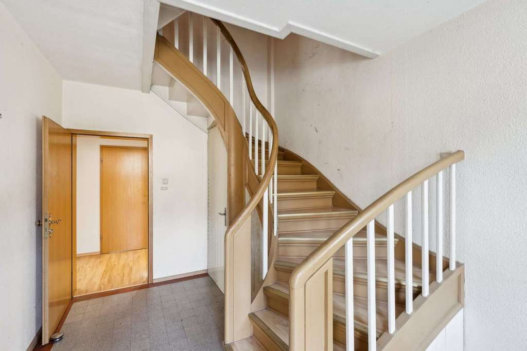 Immobilie in Moisburg - Großzügiges Familienhaus mit 10,5 Zimmern, großem Garten und Terrasse direkt an der Este - Bild 3