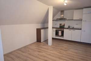 Geräumiges 9-Zimmer-Haus in Berlin-Wittenau (Reinickendorf) – Die vollständige Adresse der Immobilie erhältst du vom Anbieter., 13435 Wittenau, Berlin – Vorschaubild 27