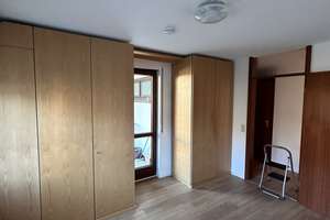 Vollständig renovierte Wohnung mit drei Zimmern sowie Balkon und Einbauküche in Stuttgart – Die vollständige Adresse der Immobilie erhältst du vom Anbieter., 70376 Birkenäcker, Stuttgart – Vorschaubild 12