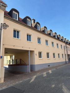 Solide Kapitalanlage in Bad Dürkheim – 2-Zimmer-Wohnung mit Balkon und Tiefgarage