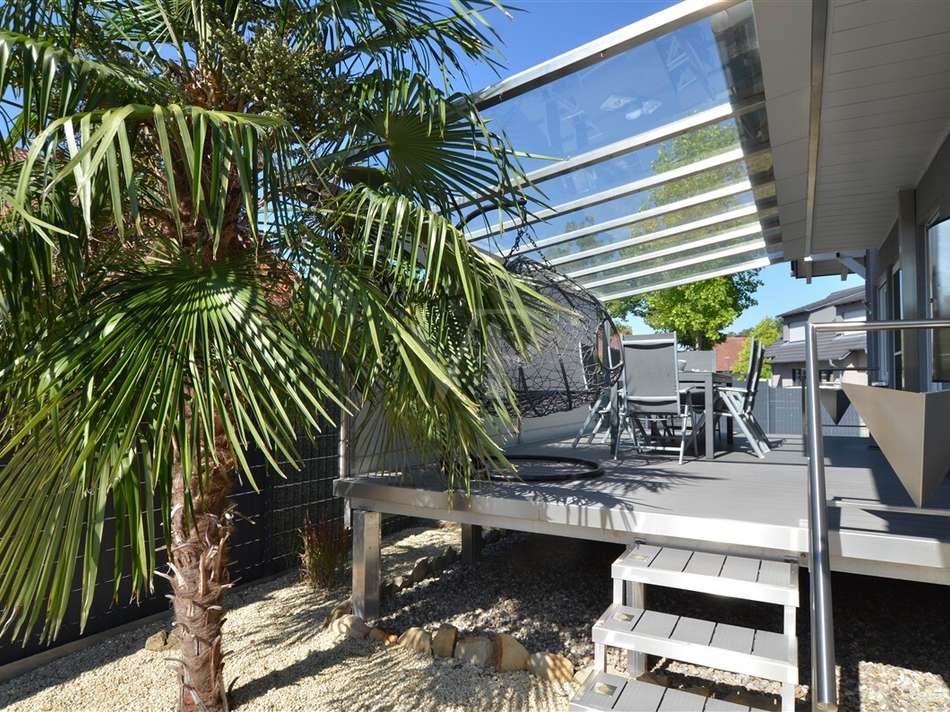 überdachte Terrasse