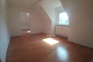 2 Zimmer Dachgeschoss Wohnung im Herzen von Trudering – 81825 Gartenstadt Trudering, München – Vorschaubild 2