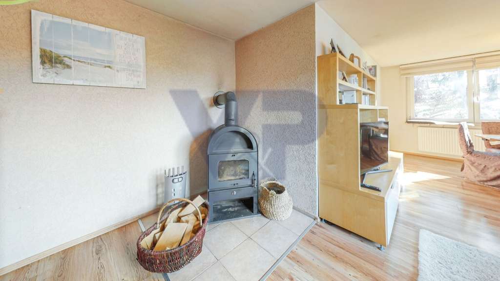 Immobilie in Bad Köstritz - PROVISIONSFREI* - Wohnen auf einer Ebene - historisch, modern & ideal für 2 Generationen! - Bild 3