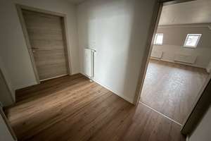 ERSTBEZUG! Moderne 2-Raum-Dachgeschosswohnung mit tollem Tageslichtbad & offener Wohnküche! – 2826 Innenstadt, Görlitz – Vorschaubild 8