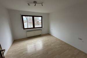 Gemütliche 2-Zi. EG-Wohnung mit Garten + Tiefgaragenstellplatz in ruhiger Wohnlage in HN-Horkheim – Heilbronner Weg 26, 74081 Horkheim, Heilbronn – Vorschaubild 9