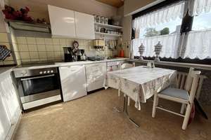 Charmantes Reihenmittelhaus mit Potenzial und Garage – 47059 Neuenkamp, Duisburg – Vorschaubild 3